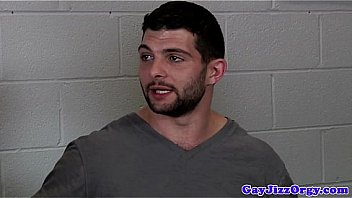 Groupsex muscle hunks doused in cum