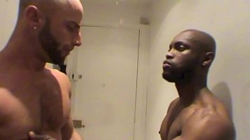 Aymeric Deville fuck muscular slut black hole 1 – Aymeric Deville baise un black