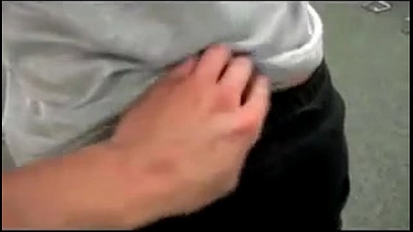 Bareback Fucking In The Gym