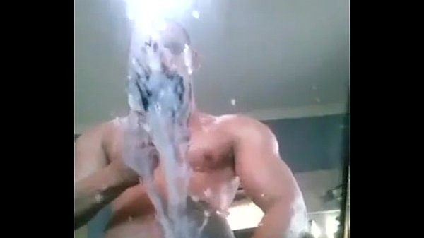 Huge amateur cumshot