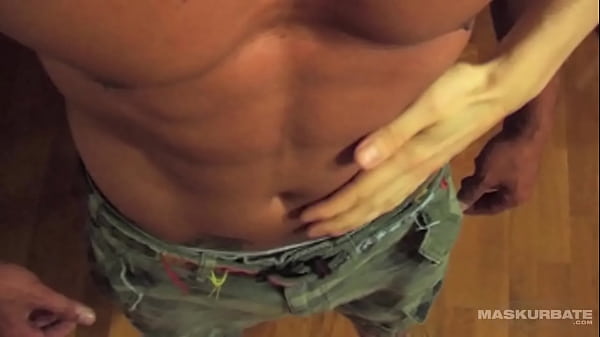 Fit Hunk Jerking Off On His First Sex Tape – Maskurbate